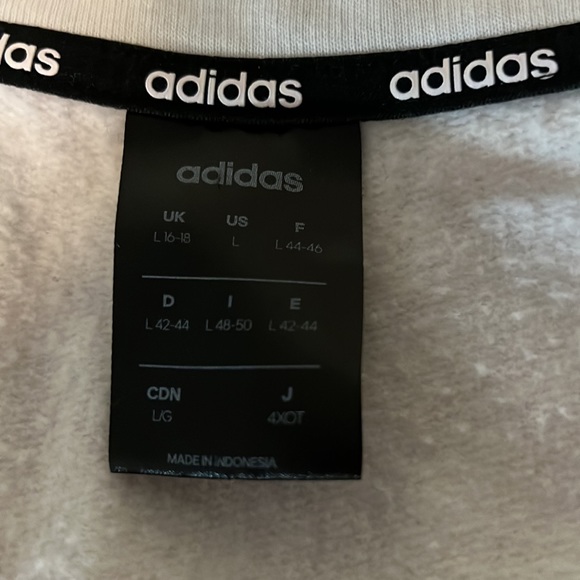Adidas White Sweatshirt with Black Stripes in Size Large - Picture 4 of 10
